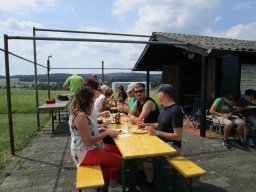 2016 Grillen