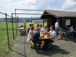 2016 Grillen