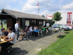 2016 Grillen